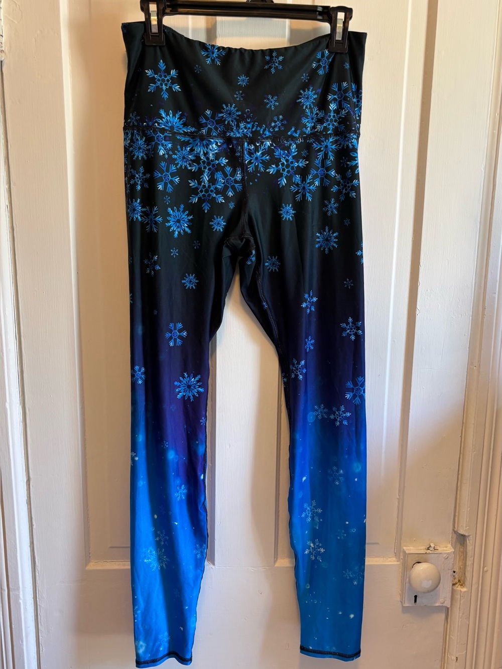 Yoga Democracy Legging Large Snowy Night